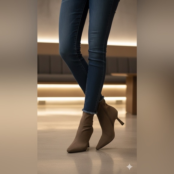 Zara Brown Sock-Style Suede Stiletto Ankle Boots Women’s Size 6 - Picture 13 of 13